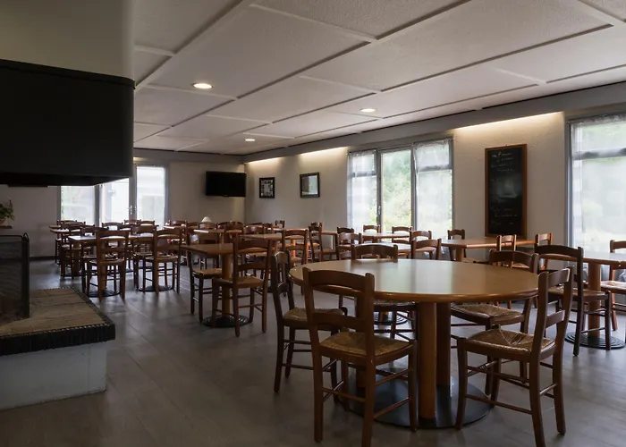 The Originals Access, Hôtel Foix (P\'tit Dej-Hotel)